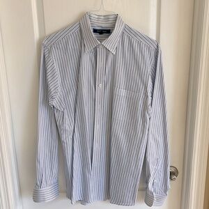 Croft&Barrow blue & white long sleeve dress shirt.